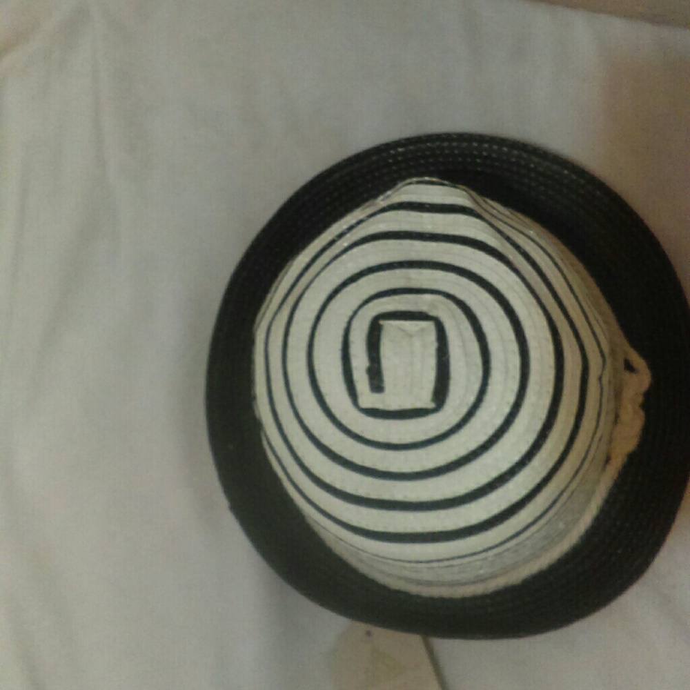 Modern Wytches hat WIP!